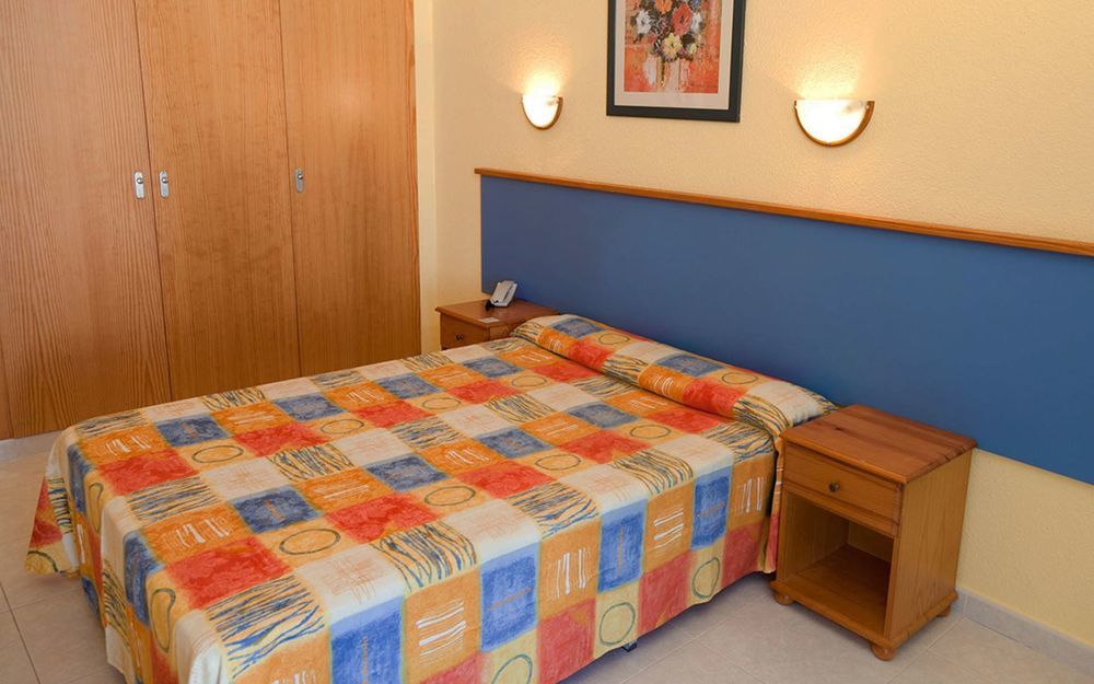 Aparthotel Vibra Sanan - Adults Only Sant Antoni de Portmany Exterior foto