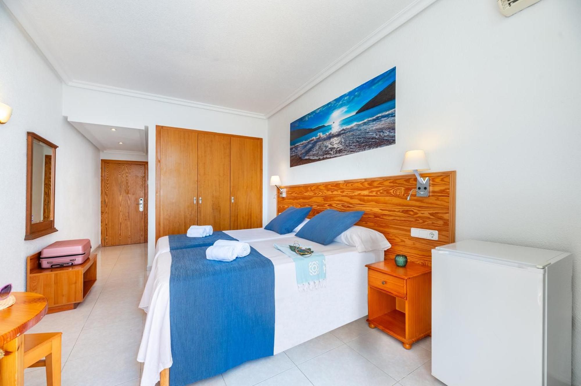 Aparthotel Vibra Sanan - Adults Only Sant Antoni de Portmany Exterior foto