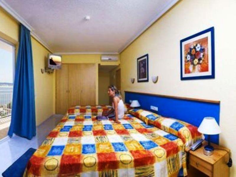 Aparthotel Vibra Sanan - Adults Only Sant Antoni de Portmany Exterior foto