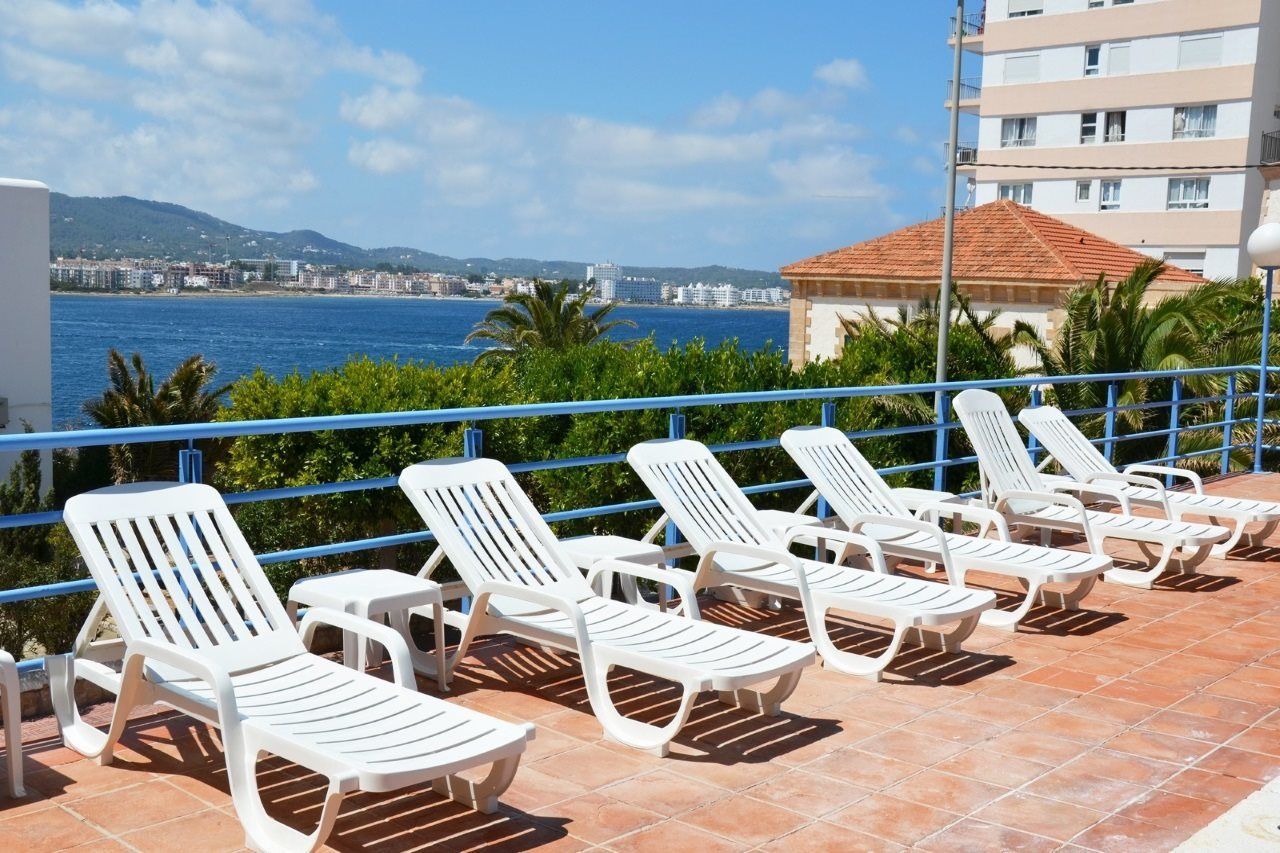 Aparthotel Vibra Sanan - Adults Only Sant Antoni de Portmany Exterior foto